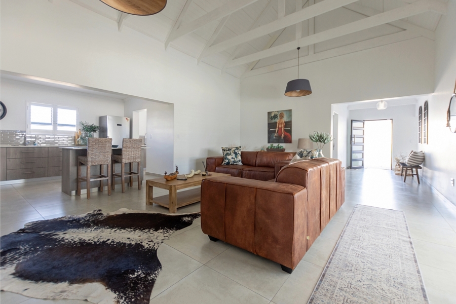 3 Bedroom Property for Sale in Britannia Bay Western Cape